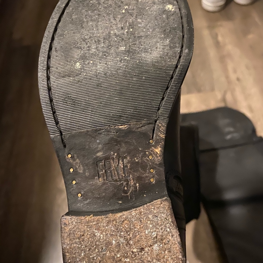 Frye boots - Picture 6 of 8